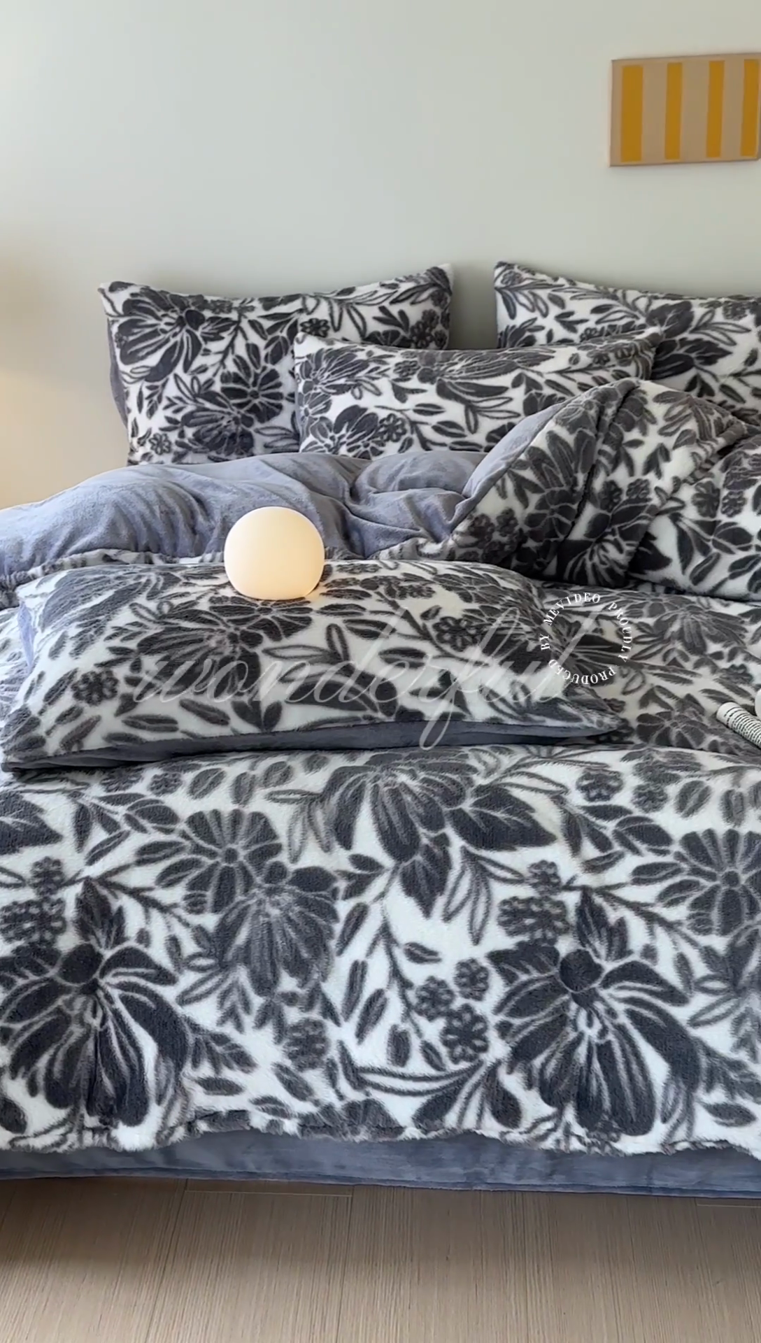 91家纺网 家纺一手货源 找家纺 金爱家 2024新品全消光A类纯色獭兔毛绒立体牛奶绒兔毛雕花350克四件套 兔毛繁花灰色