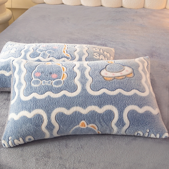 91家纺网 家纺一手货源 找家纺 慕梵家居 2024新款雪花绒卡通四件套 恐龙蓝