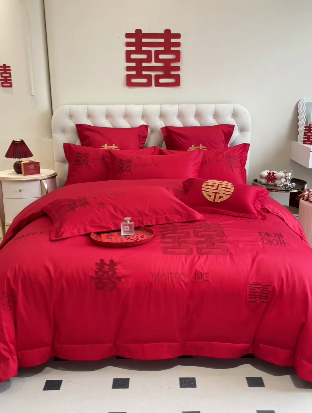 91家纺网 家纺一手货源 找家纺 欧乐蒂 2025新款亲肤棉婚庆刺绣四件套系列 大喜-红
