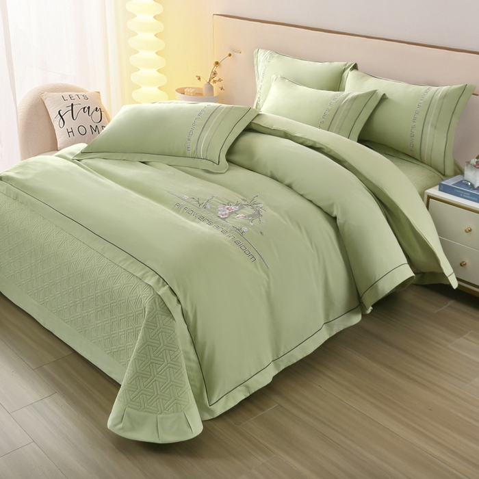 91家纺网 家纺一手货源 找家纺 OL家纺 2024新款磨毛暖绒床盖夹棉四件套刺绣轻奢风 苹果绿