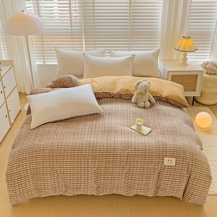 91家纺网 家纺一手货源 找家纺 简一 2025新款牛奶绒无印风ins风方格系列-四件套 小香风荆棘-浅咖