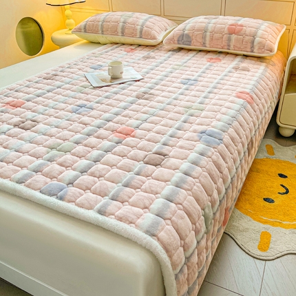 91家纺网 家纺一手货源 找家纺 （总）眠势力 2025新款牛奶绒床垫保暖床褥子夹棉加厚秋冬季印花床护垫