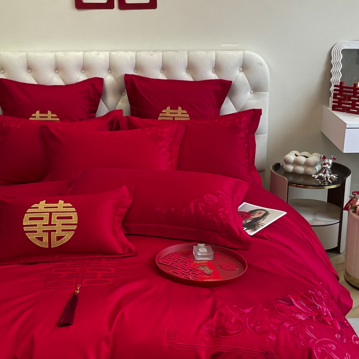 91家纺网 家纺一手货源 找家纺 欧乐蒂 2025新款亲肤棉婚庆刺绣四件套系列 花开富贵-红