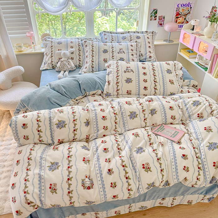 91家纺网 家纺一手货源 找家纺 呗旺鹿 2024新款高克重印花牛奶绒四件套 花间兔