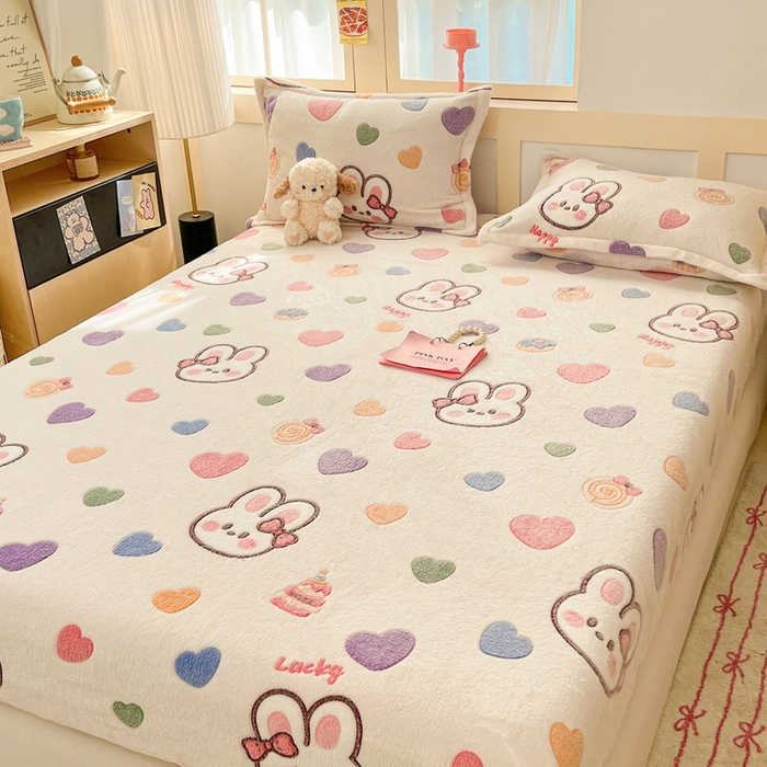 91家纺网 家纺一手货源 找家纺 川悦生活 2024新款高克重雪花绒加厚保暖床笠 床笠泡芙小兔