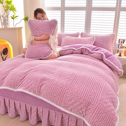 91家纺网 家纺一手货源 找家纺 （总）董成龙家纺 2025新款220克印花牛奶绒四件套A类全消光婴儿级加厚立体四件套