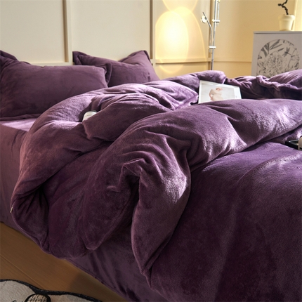 91家纺网 家纺一手货源 找家纺 （总）兰紫橙家纺 2025新款加厚保暖纯色双拼牛奶绒四件套