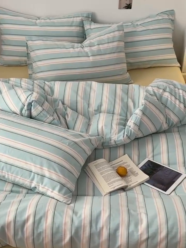 91家纺网 家纺一手货源 找家纺 久典家居 2024新款水洗棉条纹系列四件套 童话蓝