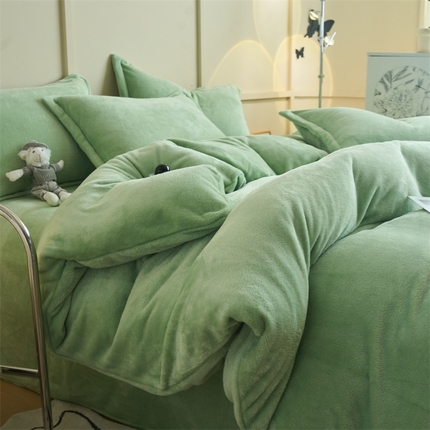 91家纺网 家纺一手货源 找家纺 （总）兰紫橙家纺 2025新款加厚保暖纯色双拼牛奶绒四件套