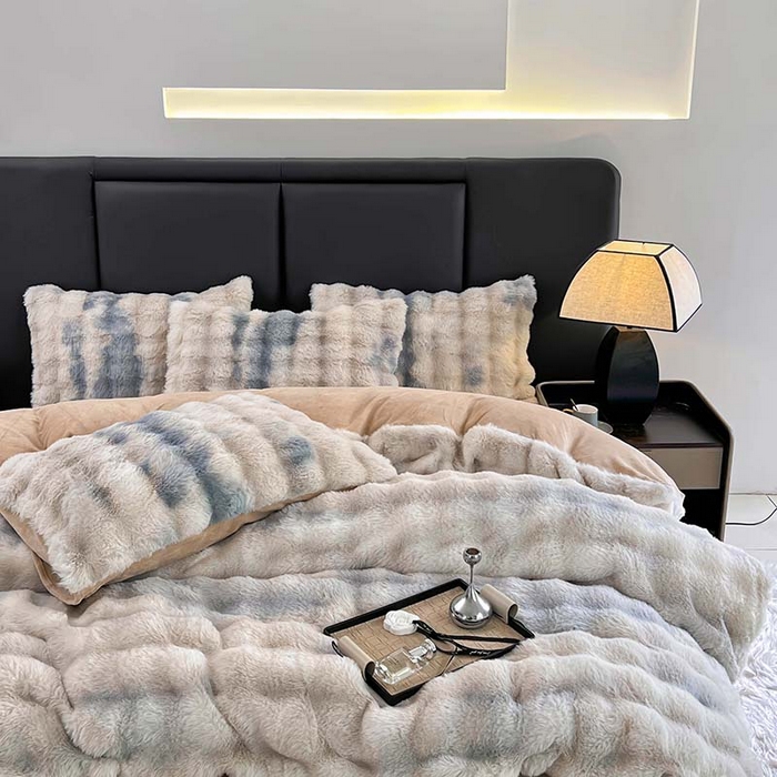 91家纺网 家纺一手货源 找家纺 金爱家 2024新品全消光A类纯色獭兔毛绒立体牛奶绒四件套-七彩泡泡 七彩泡泡蓝