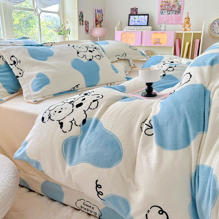 91家纺网 家纺一手货源 找家纺 呗旺鹿 2024新款高克重印花牛奶绒四件套 顽皮狗