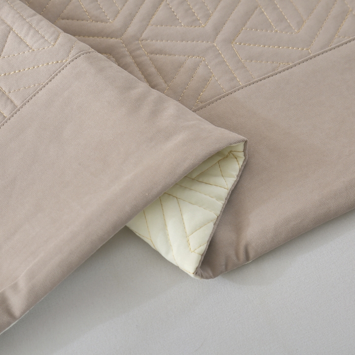 91家纺网 家纺一手货源 找家纺 OL家纺 2024新款磨毛暖绒床盖夹棉四件套刺绣轻奢风 奶咖色