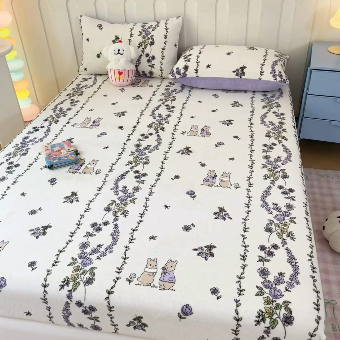 91家纺网 家纺一手货源 找家纺  星座家纺 2025新款小清新牛奶绒单床笠 兔兔伙伴