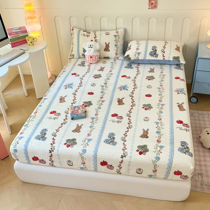 91家纺网 家纺一手货源 找家纺  星座家纺 2025新款小清新牛奶绒单床笠 动物小花