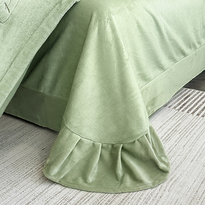 91家纺网 家纺一手货源 找家纺 陌乘坊家纺 2024新款高克重牛奶绒刺绣四件套-百合系列 百合-牛油果绿