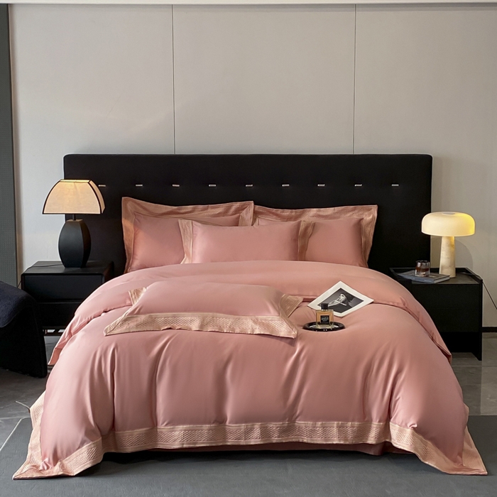 91家纺网 家纺一手货源 找家纺 欧乐蒂 2025新款高支高密水洗贡缎全棉四件套-简爱 简爱豆沙