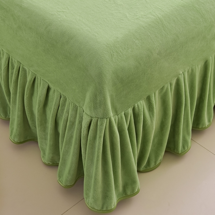 91家纺网 家纺一手货源 找家纺 曼尼家纺2025高克重直播印花床裙款法莱绒金貂珊瑚绒牛奶绒四件套 逆境