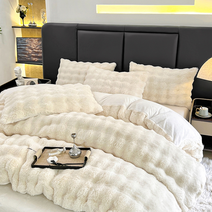 91家纺网 家纺一手货源 找家纺 金爱家 2024新品全消光A类纯色獭兔毛绒立体牛奶绒四件套-七彩泡泡 七彩泡泡白