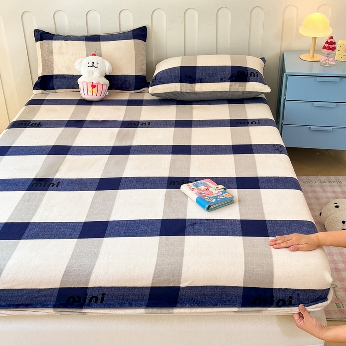 91家纺网 家纺一手货源 找家纺  星座家纺 2025新款小清新牛奶绒单床笠 英伦风