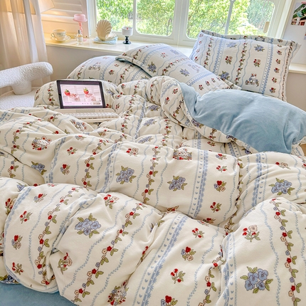 91家纺网 家纺一手货源 找家纺 （总）呗旺鹿 2024新款高克重印花牛奶绒四件套