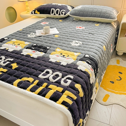 91家纺网 家纺一手货源 找家纺 （总）眠势力 2025新款牛奶绒床垫保暖床褥子夹棉加厚秋冬季印花床护垫