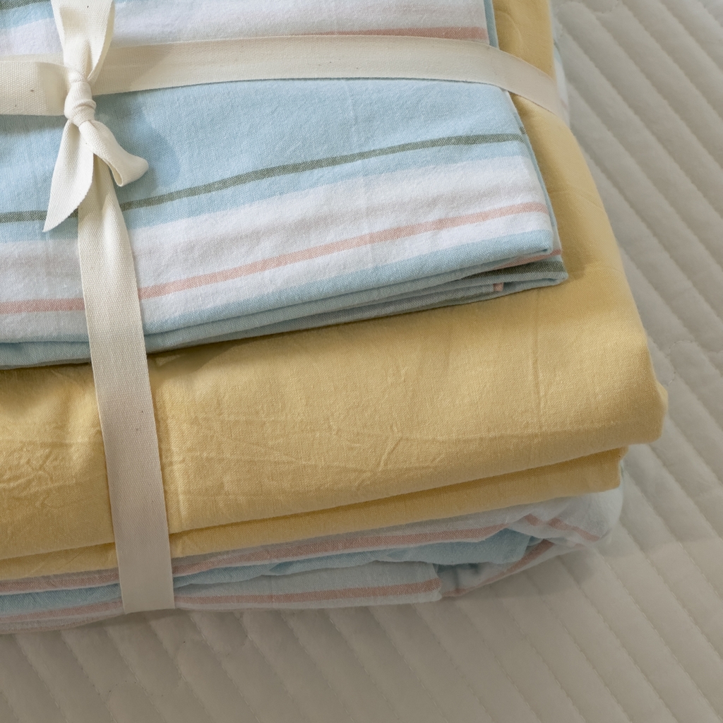 91家纺网 家纺一手货源 找家纺 久典家居 2024新款水洗棉条纹系列单被套 童话蓝