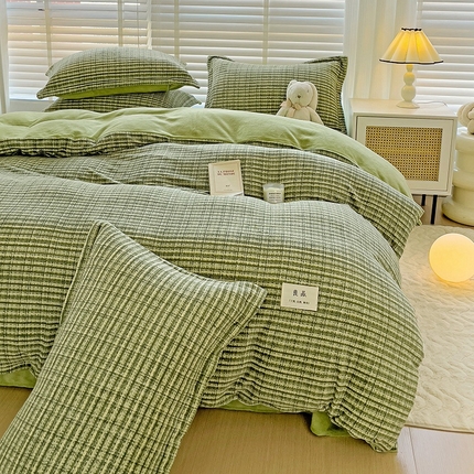 91家纺网 家纺一手货源 找家纺 （总）简一 2025新款牛奶绒无印风ins风方格系列-四件套