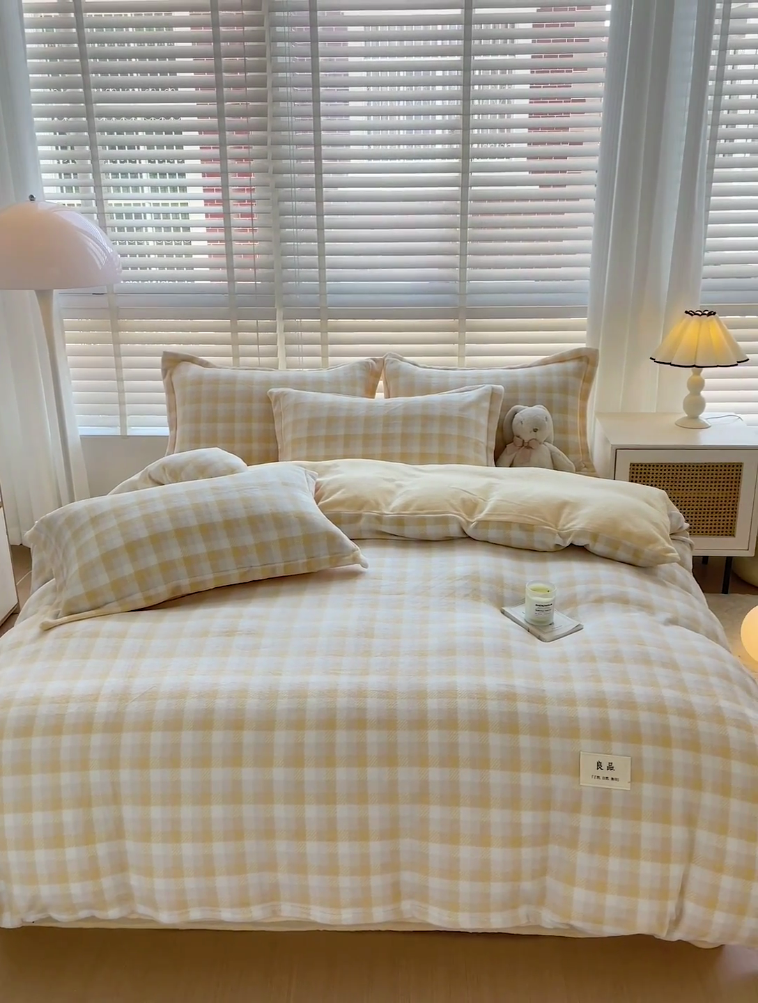 91家纺网 家纺一手货源 找家纺 简一 2025新款牛奶绒无印风ins风方格系列-四件套 无印风方格方格-浅黄