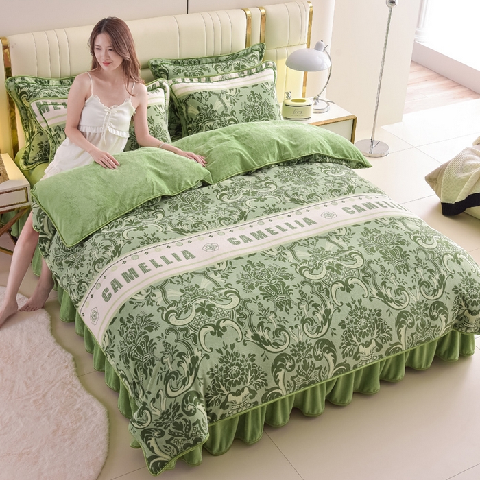 91家纺网 家纺一手货源 找家纺 曼尼家纺2025高克重直播印花床裙款法莱绒金貂珊瑚绒牛奶绒四件套 逆境