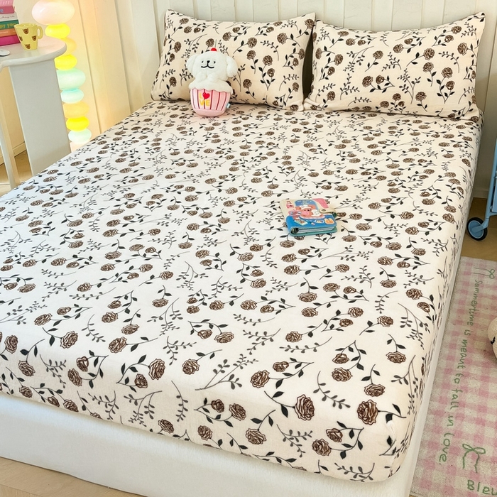 91家纺网 家纺一手货源 找家纺  星座家纺 2025新款小清新牛奶绒单床笠 玫瑰的故事