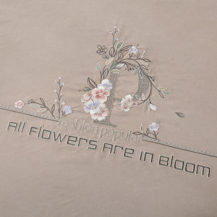 91家纺网 家纺一手货源 找家纺 OL家纺 2024新款磨毛暖绒床盖夹棉四件套刺绣轻奢风 奶咖色