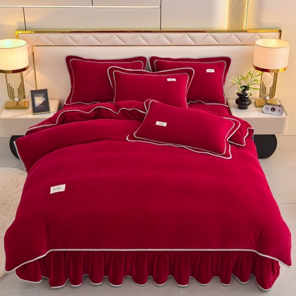 91家纺网 家纺一手货源 找家纺 （总）董成龙2025新款床裙款230克A类全消光婴儿级纯色牛奶绒四件套