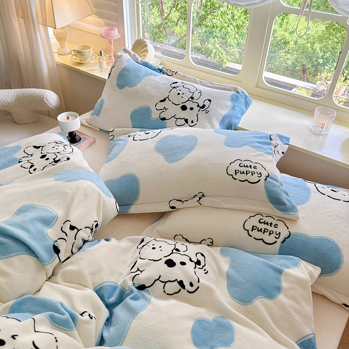 91家纺网 家纺一手货源 找家纺 呗旺鹿 2024新款高克重印花牛奶绒四件套 顽皮狗