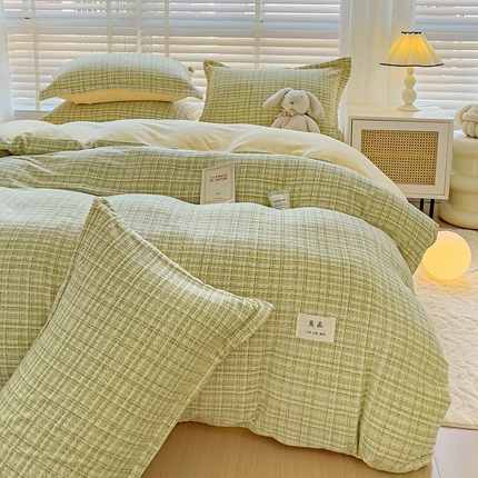 91家纺网 家纺一手货源 找家纺 （总）简一 2025新款牛奶绒无印风ins风方格系列-四件套