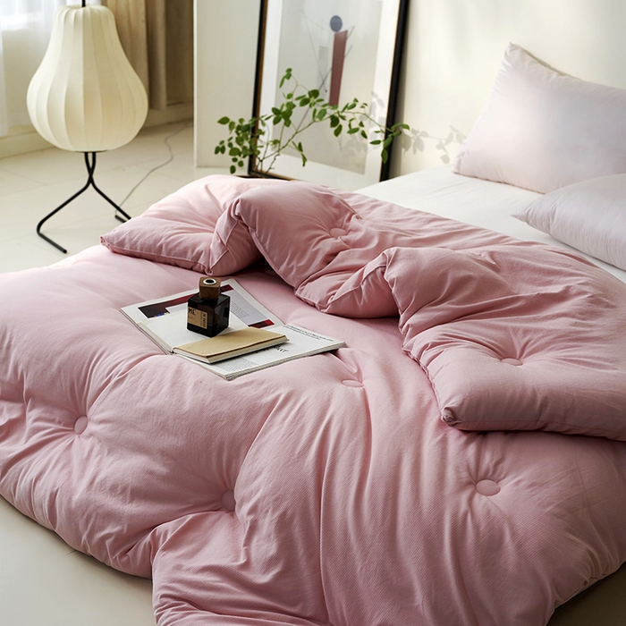 91家纺网 家纺一手货源 找家纺 欧夏家纺 2024新款日式素棉提花大豆被明太西川 豆沙色