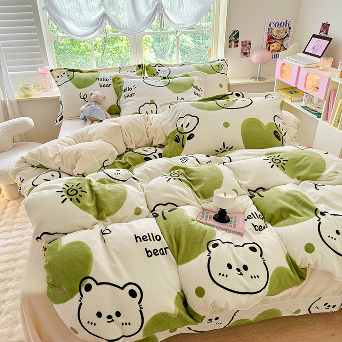 91家纺网 家纺一手货源 找家纺 呗旺鹿 2024新款高克重印花牛奶绒四件套 开心熊