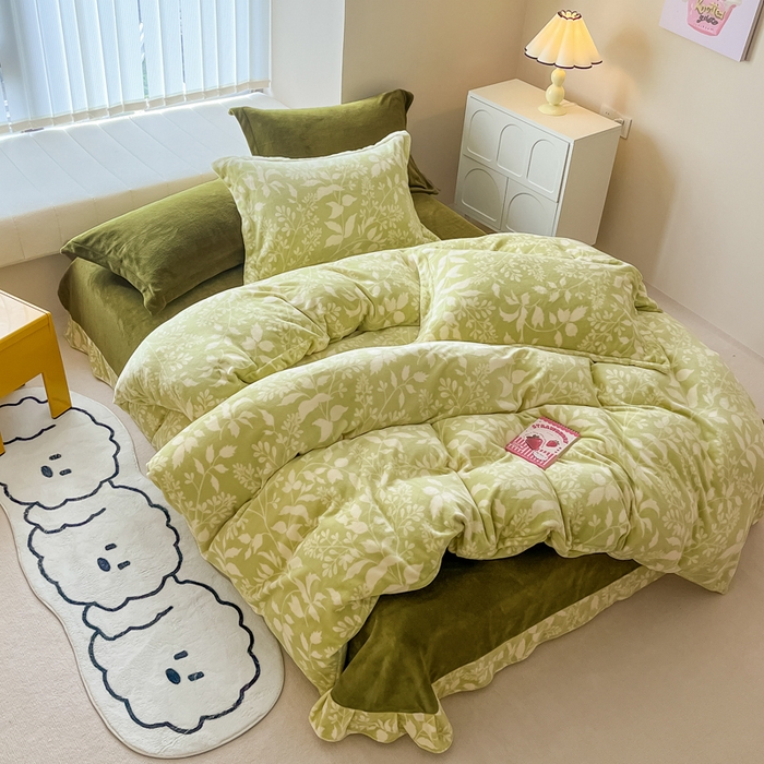 91家纺网 家纺一手货源 找家纺 呗旺鹿 2024新款高克重印花牛奶绒四件套 锦瑟