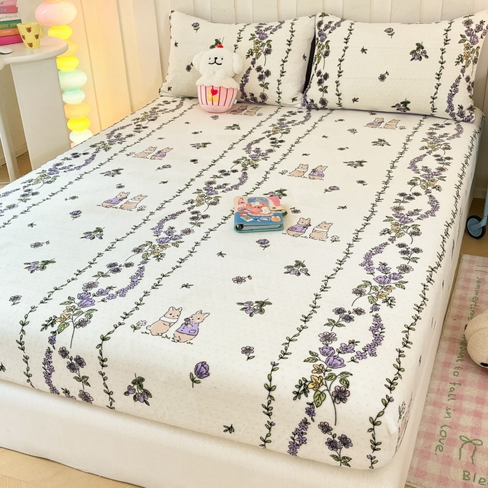 91家纺网 家纺一手货源 找家纺  星座家纺 2025新款小清新牛奶绒单床笠 兔兔伙伴