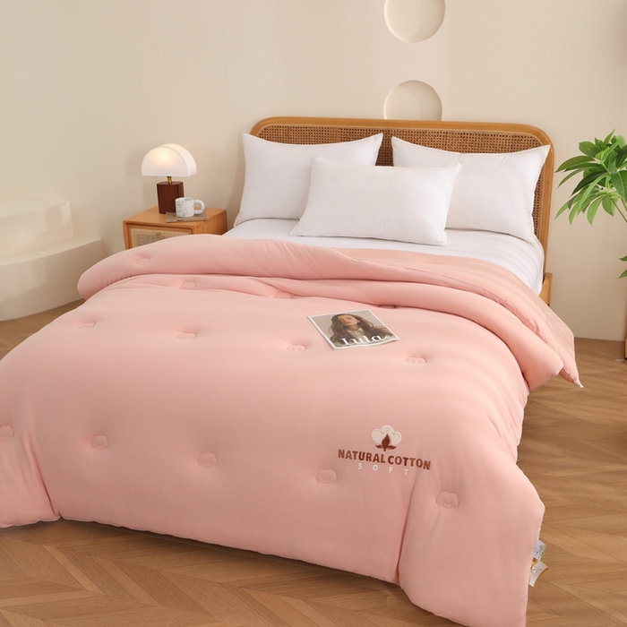 91家纺网 家纺一手货源 找家纺 棉造家居 2024新款A类全棉新疆棉花被针织棉绗缝春秋冬被子 玉色