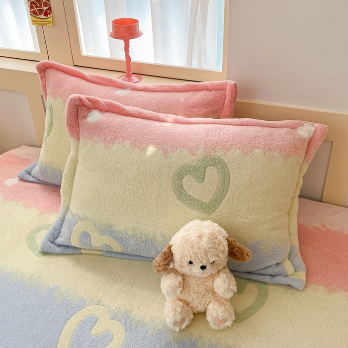 91家纺网 家纺一手货源 找家纺 川悦生活 2024新款高克重雪花绒加厚保暖床笠 床笠彩虹爱语