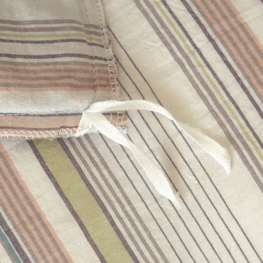 91家纺网 家纺一手货源 找家纺 久典家居 2024新款水洗棉条纹系列四件套 沐妍粉