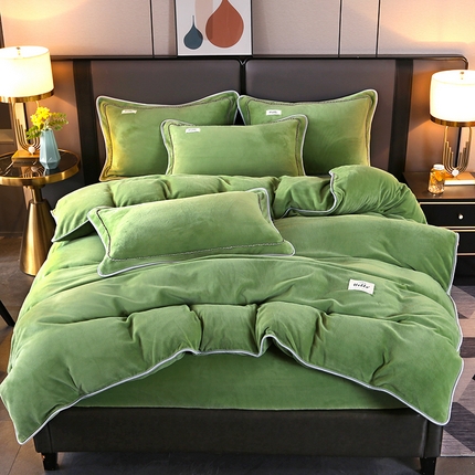 91家纺网 家纺一手货源 找家纺 （总）董成龙 2024新款高克重纯色牛奶绒法莱绒金貂貂狐床笠款四件套