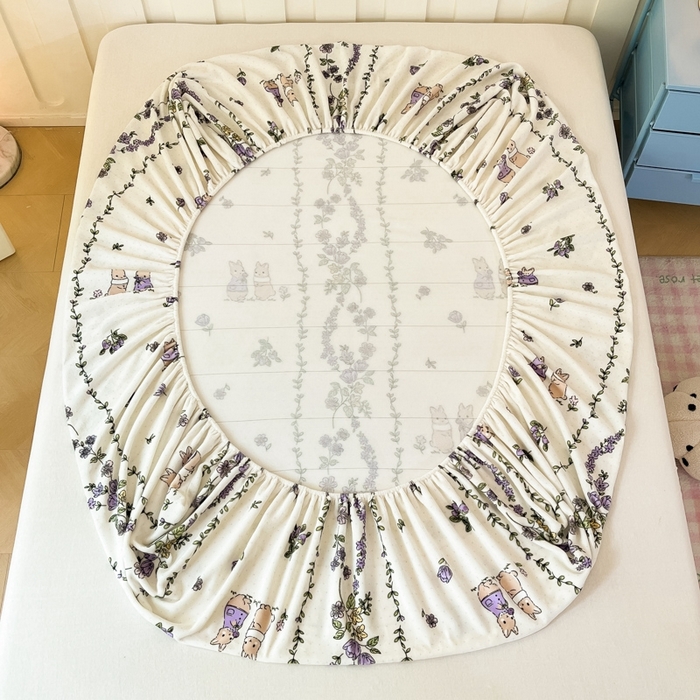 91家纺网 家纺一手货源 找家纺  星座家纺 2025新款小清新牛奶绒单床笠 兔兔伙伴