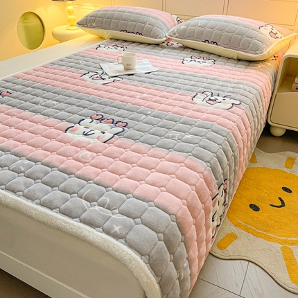 91家纺网 家纺一手货源 找家纺 （总）眠势力 2025新款牛奶绒床垫保暖床褥子夹棉加厚秋冬季印花床护垫