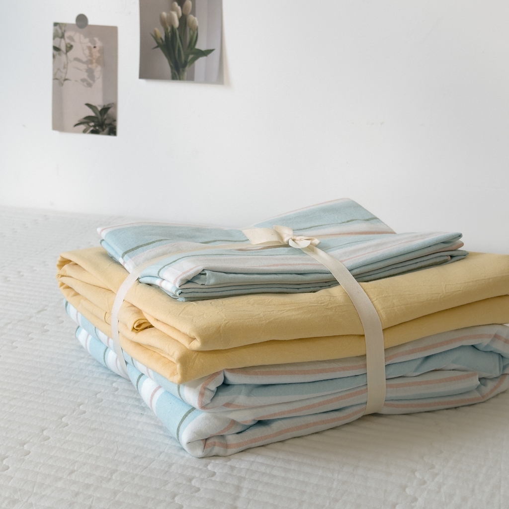 91家纺网 家纺一手货源 找家纺 久典家居 2024新款水洗棉条纹系列单被套 童话蓝