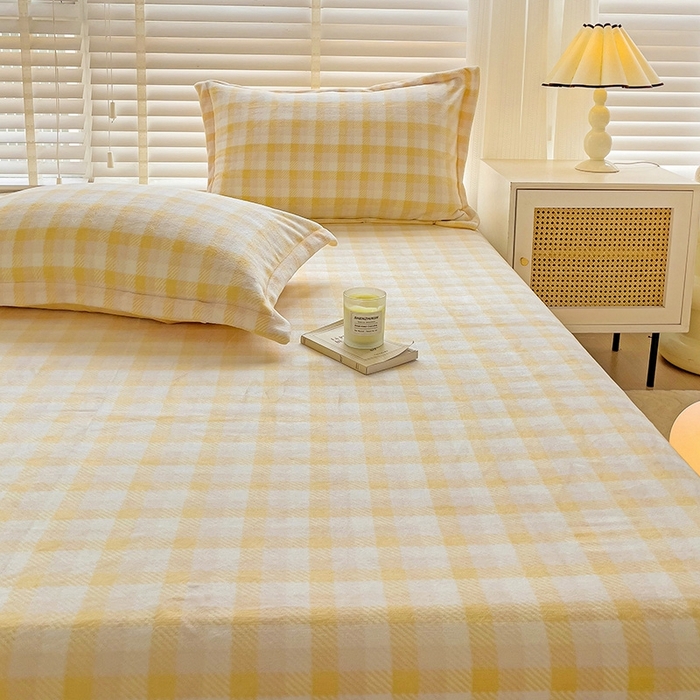 91家纺网 家纺一手货源 找家纺 简一 2024新款牛奶绒无印风ins风方格系列-单枕套 无印风方格方格-浅黄