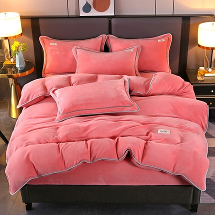 91家纺网 家纺一手货源 找家纺 （总）董成龙 2024新款高克重纯色牛奶绒法莱绒金貂貂狐床笠款四件套