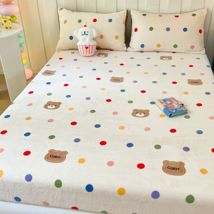 91家纺网 家纺一手货源 找家纺  星座家纺 2025新款小清新牛奶绒单床笠 波点小熊