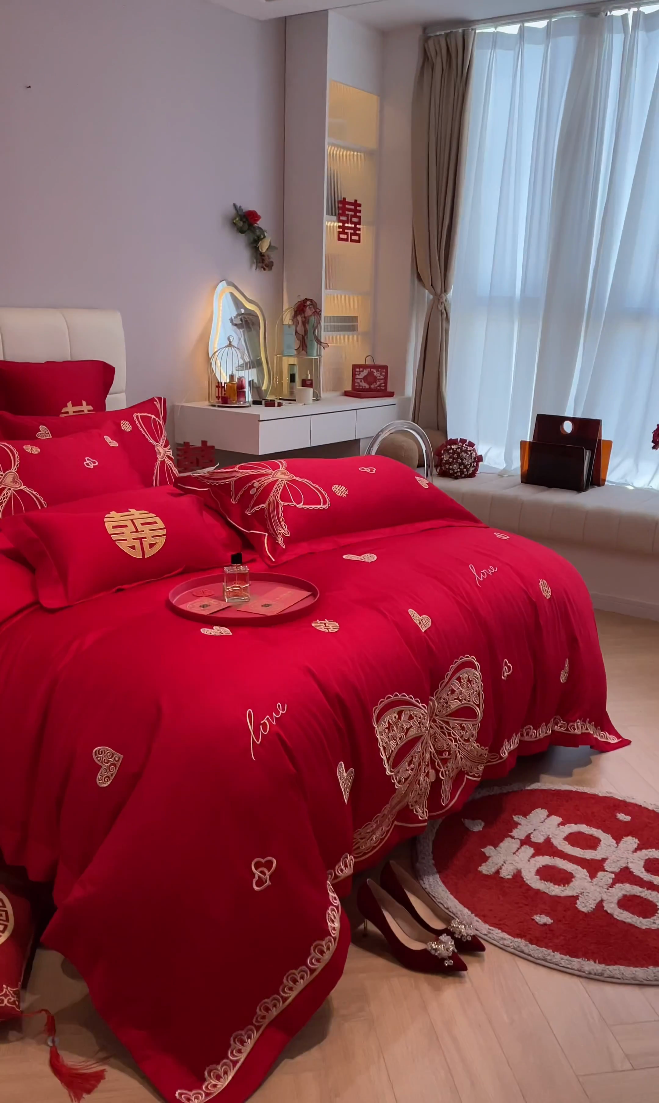 91家纺网 家纺一手货源 找家纺 欧乐蒂 2025新款亲肤棉婚庆刺绣四件套系列 浪漫喜事