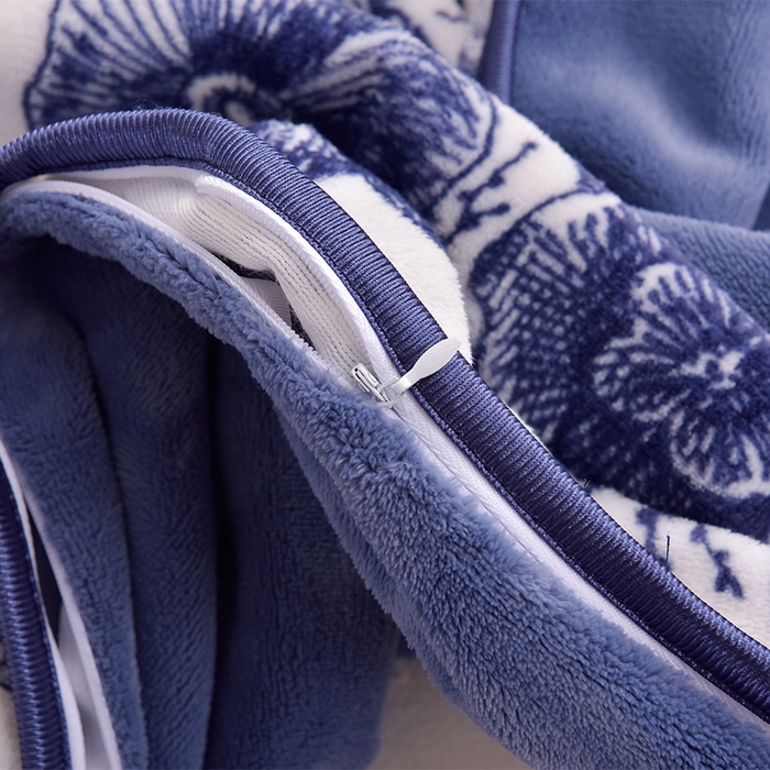 91家纺网 家纺一手货源 找家纺 曼尼家纺2025高克重直播印花床裙款法莱绒金貂珊瑚绒牛奶绒四件套 霸王茶姬